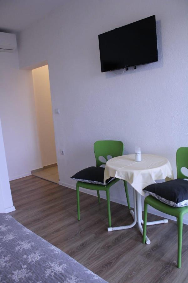 Superior Apt, 4 Rooms, 4 Bathrooms Promajna Bagian luar foto
